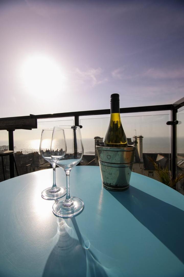 The Sunrise Penthouse Apartment Hastings Bagian luar foto