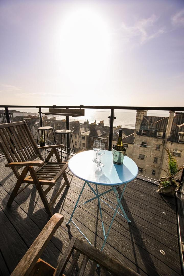 The Sunrise Penthouse Apartment Hastings Bagian luar foto